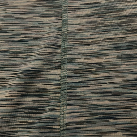 LIVI Short Sleeve Recycled LIVI Soft Tunic - Picture 10 of 10